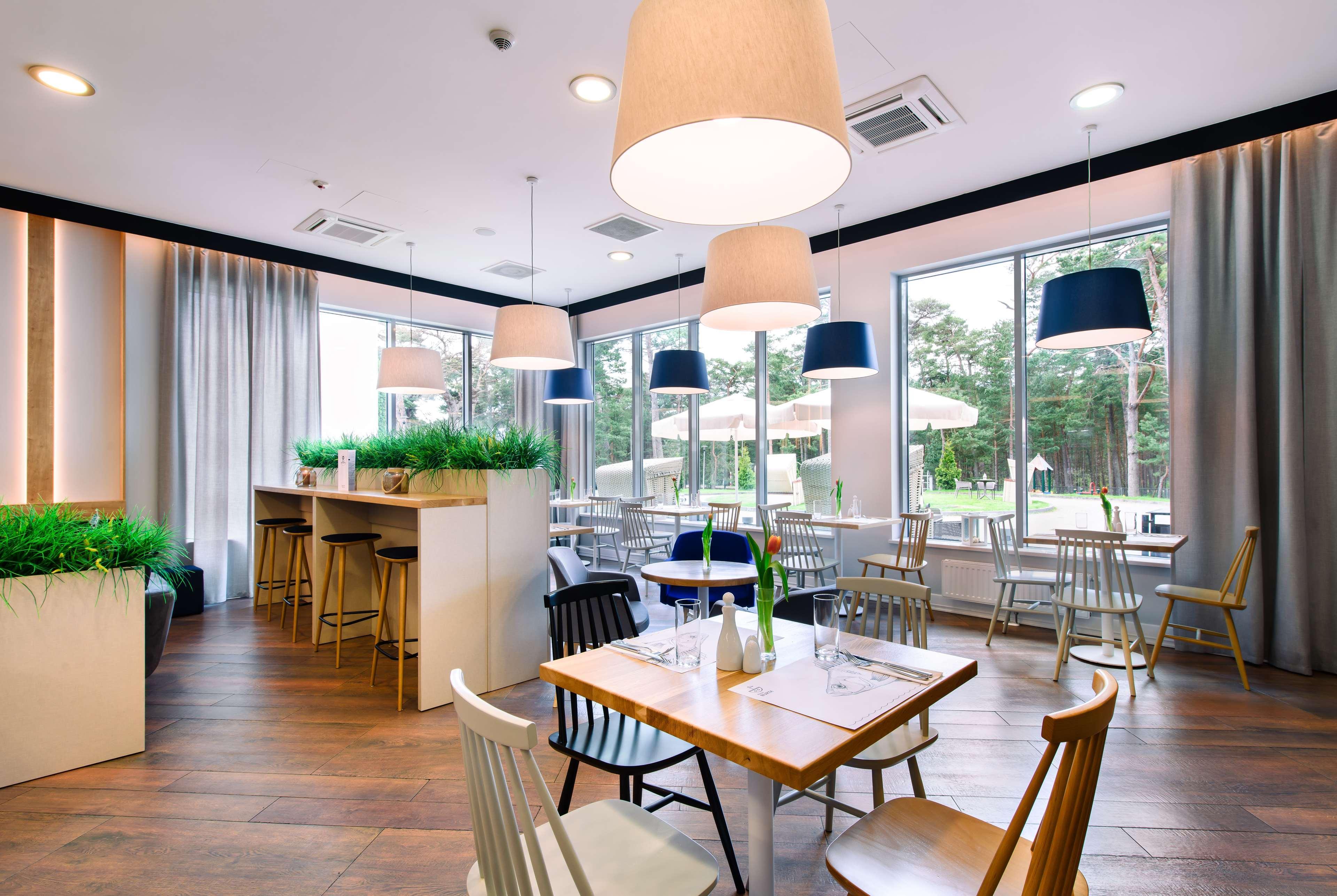 Best Western Hotel Юрата Екстериор снимка