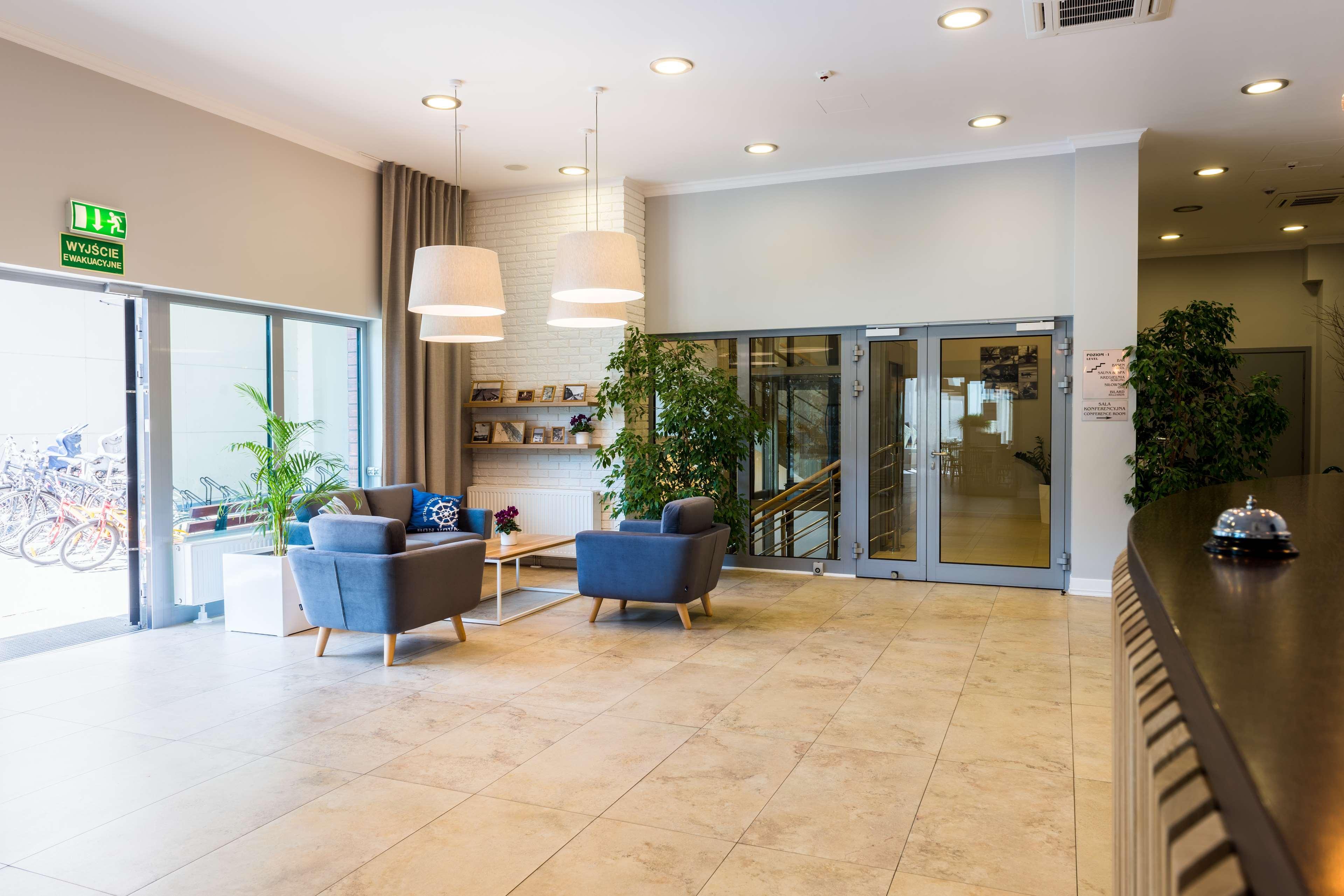 Best Western Hotel Юрата Екстериор снимка